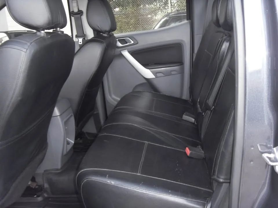 Ford Ranger - Image 10