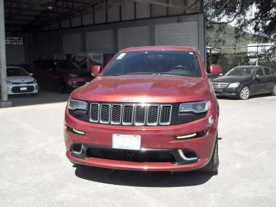 Jeep Grand Cherokee SRT - Image 1