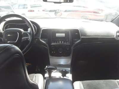 Jeep Grand Cherokee SRT - Image 13