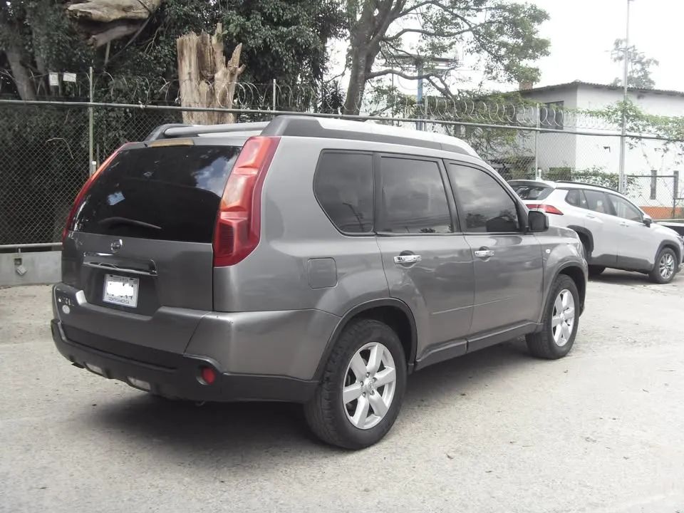 Nissan X-Trail - Image 3