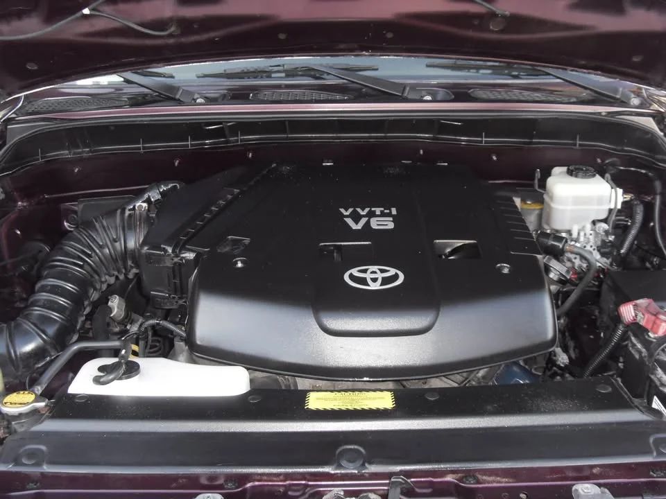 Toyota FJ Cruiser - Image 9