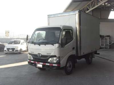 HINO 300 - Image 10