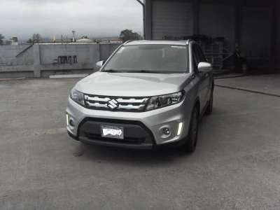 Suzuki Vitara GLX Z - Image 5