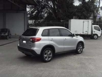 Suzuki Vitara GLX Z - Image 7