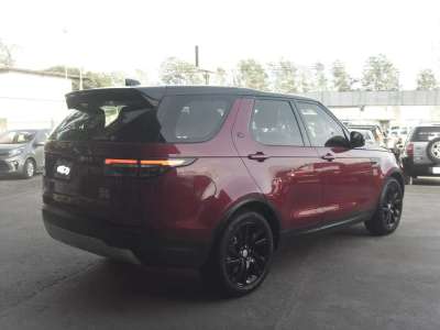 Land Rover Discovery SE - Image 4