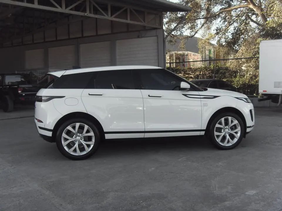 Land Rover Range Rover Evoque - Image 3