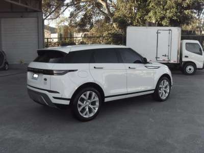Land Rover Range Rover Evoque - Image 4