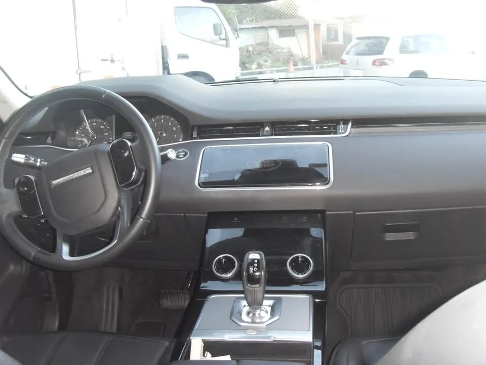 Land Rover Range Rover Evoque - Image 13