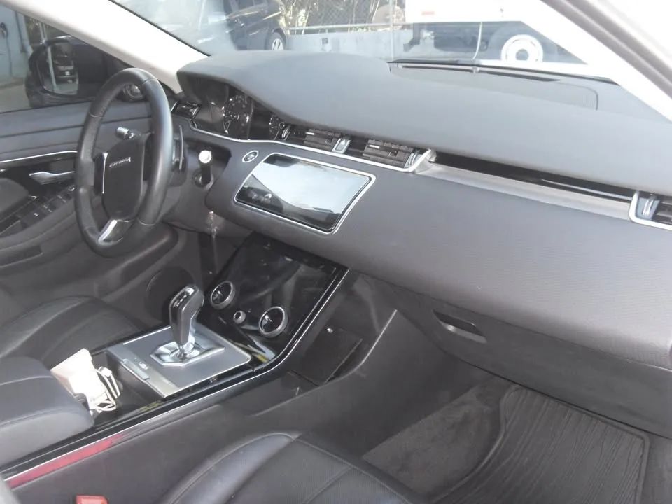 Land Rover Range Rover Evoque - Image 14