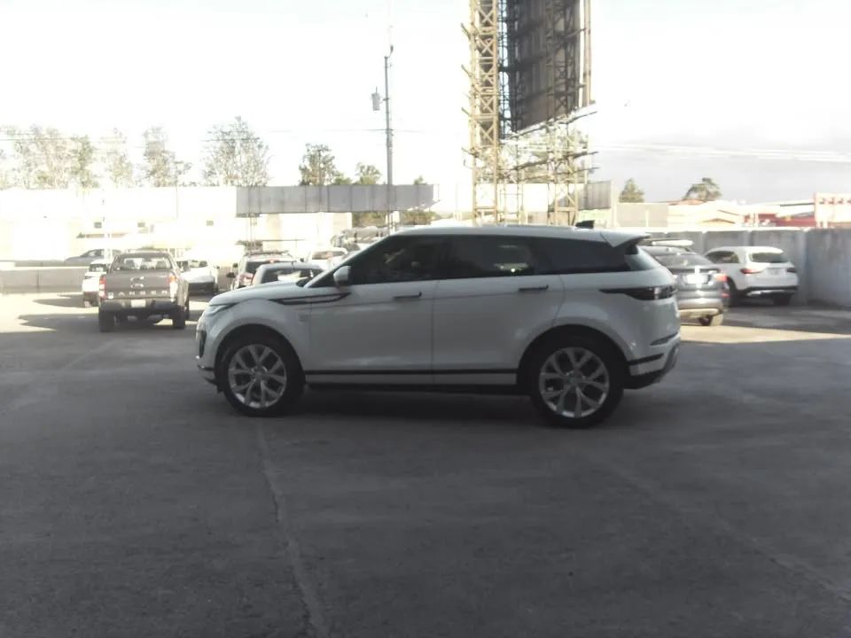 Land Rover Range Rover Evoque - Image 16
