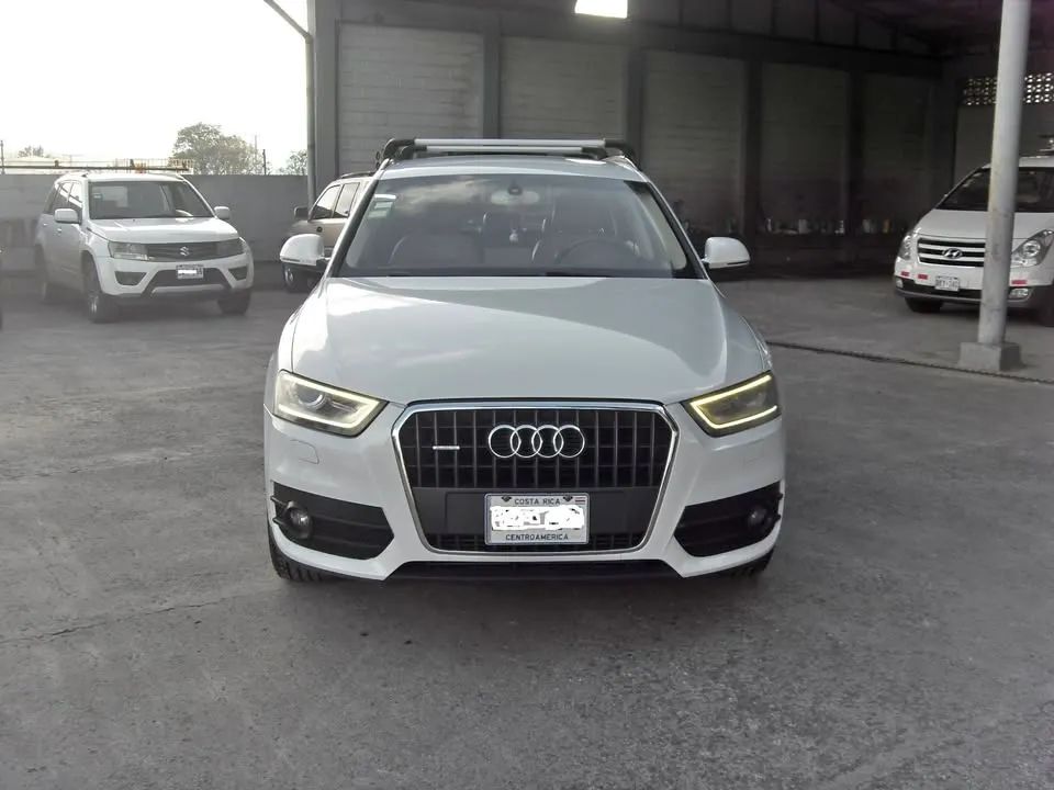 Audi Q3 - Image 1