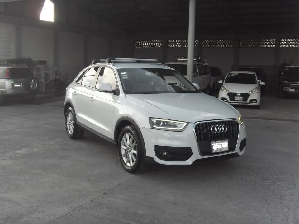 Audi Q3 - Image 2