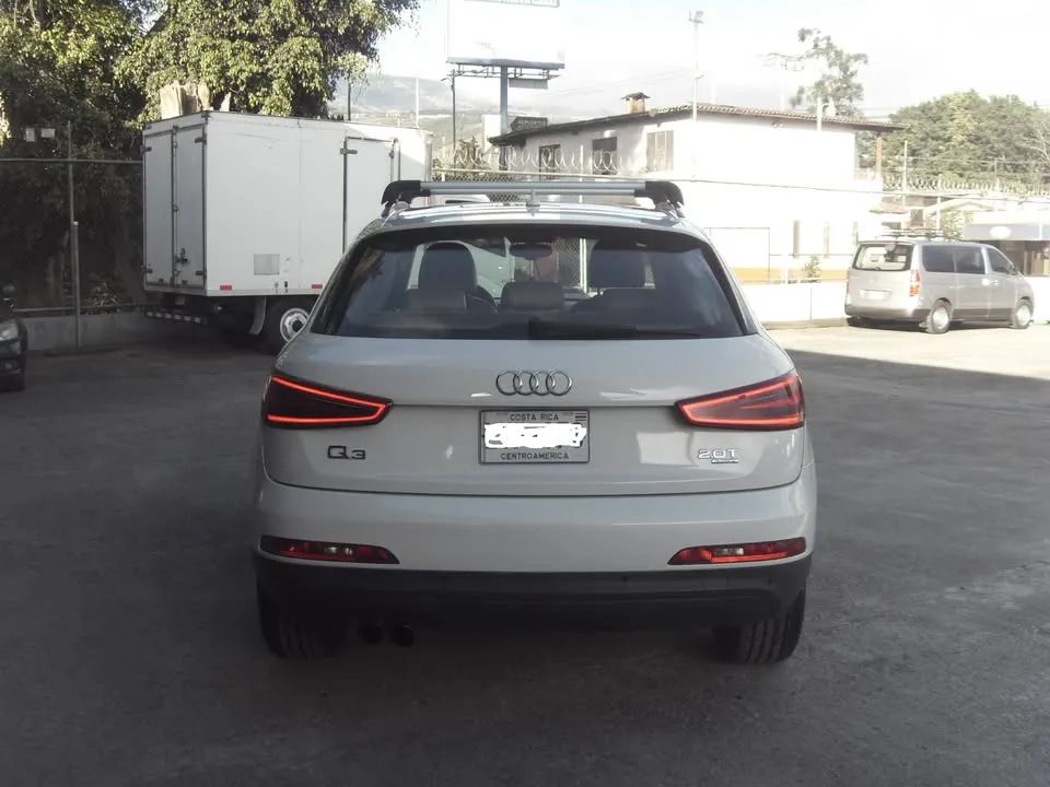 Audi Q3 - Image 5