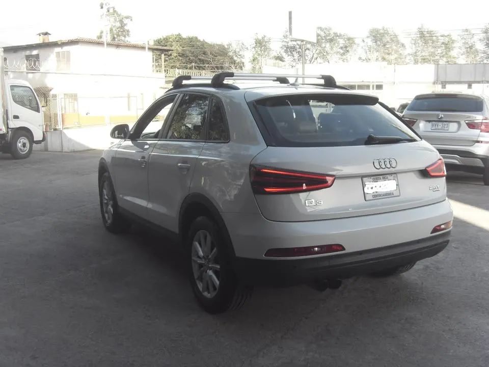 Audi Q3 - Image 6