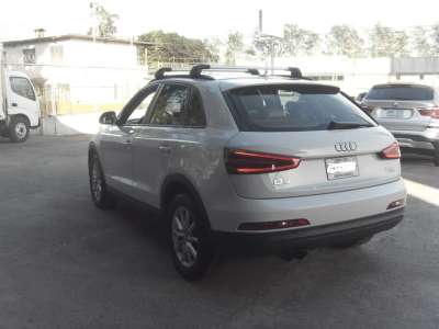 Audi Q3 - Image 6