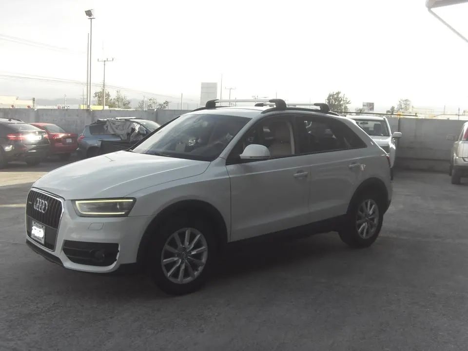 Audi Q3 - Image 7