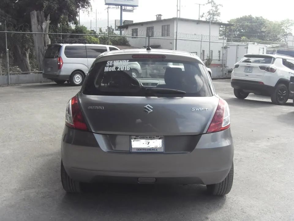 Suzuki Swift - Image 5