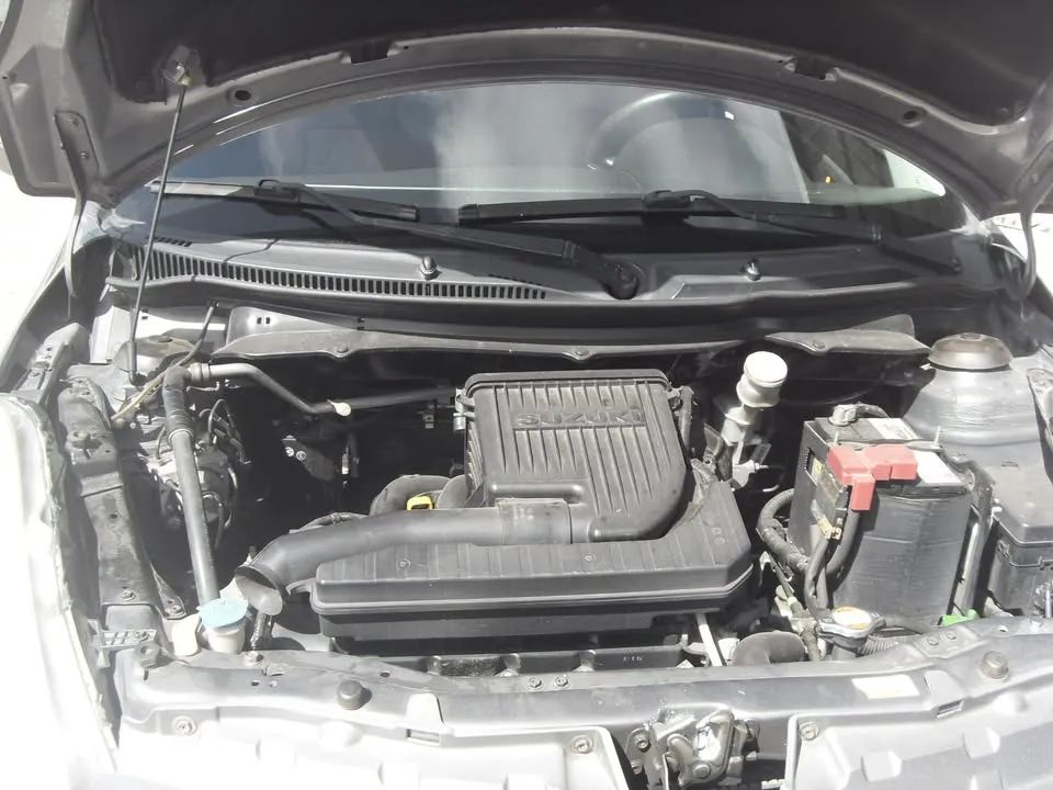 Suzuki Swift - Image 12