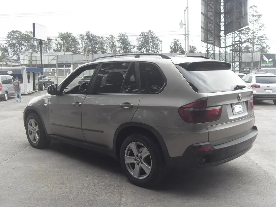 BMW X5 - Image 6