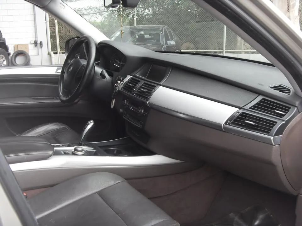 BMW X5 - Image 13