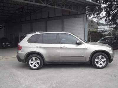 BMW X5 - Image 14