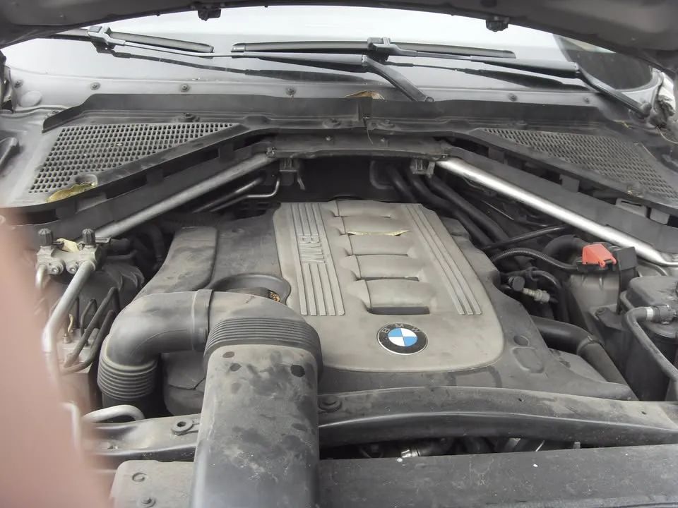 BMW X5 - Image 16