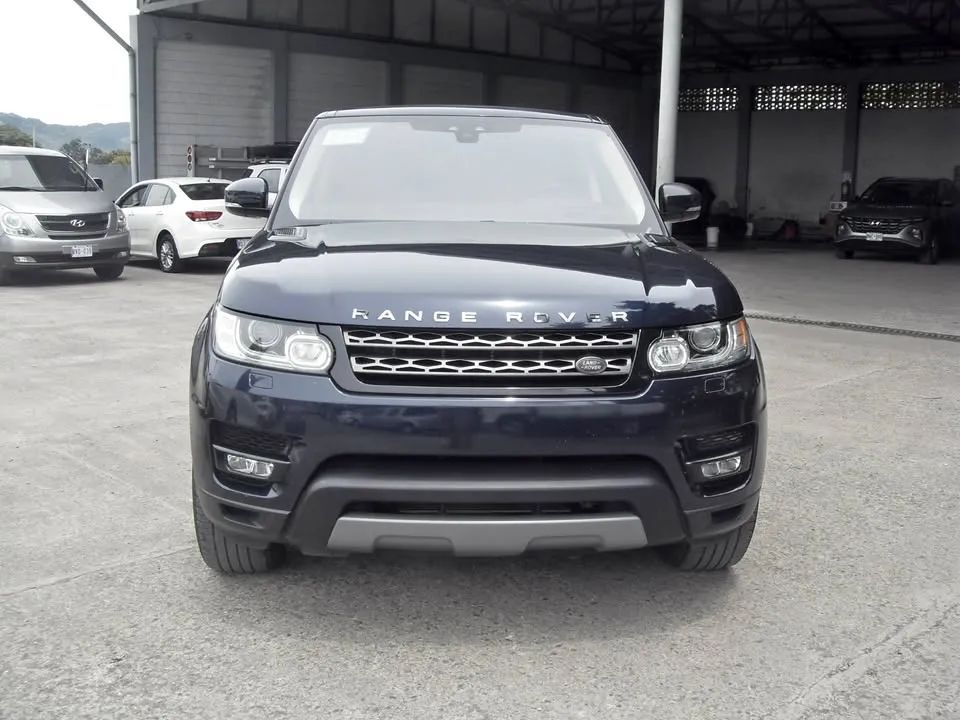 Land Rover Range Rover Sport - Image 1