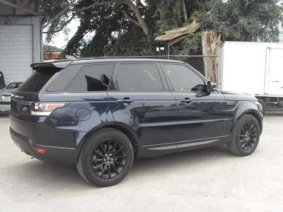 Land Rover Range Rover Sport - Image 3