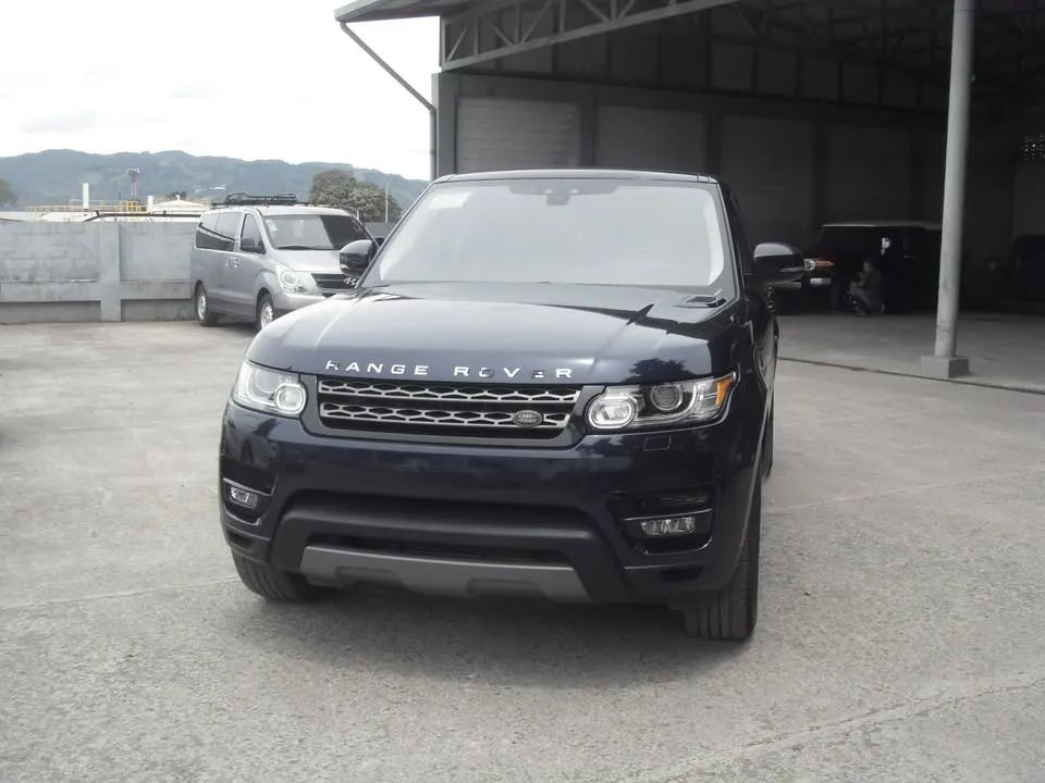 Land Rover Range Rover Sport - Image 7