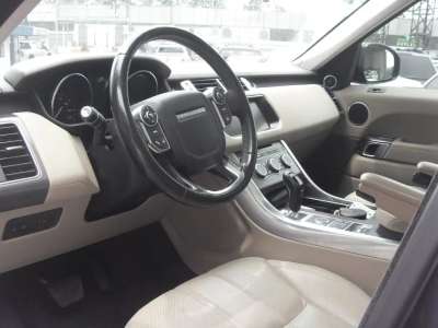 Land Rover Range Rover Sport - Image 12