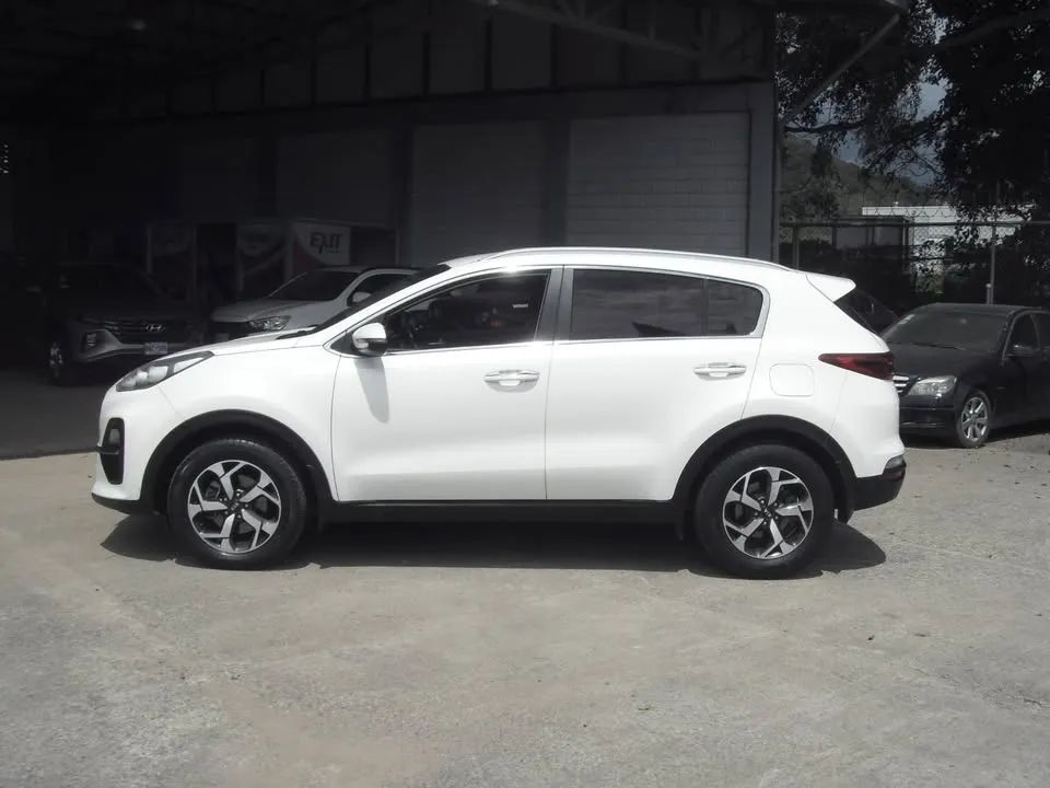 Kia Sportage - Image 7