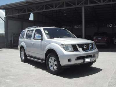 Nissan Pathfinder - Image 2