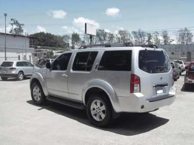 Nissan Pathfinder - Image 6