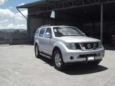 Nissan Pathfinder - Image 9