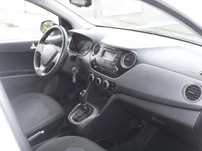 Hyundai Grand i10 Sedan - Image 12