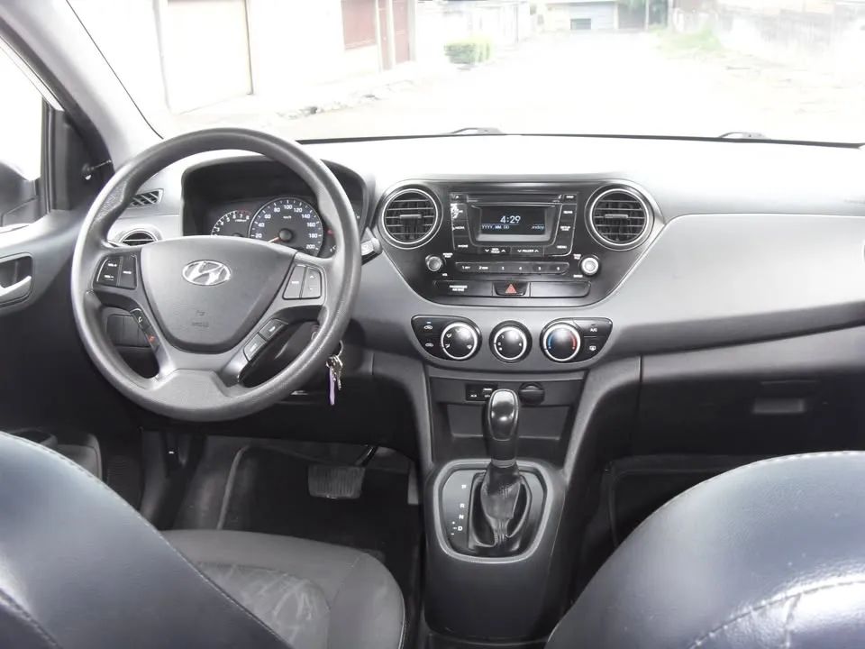 Hyundai Grand i10 Sedan - Image 15