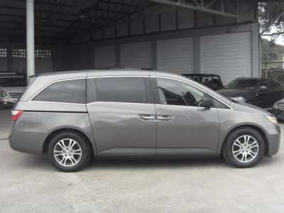 Honda Odyssey EXL - Image 3