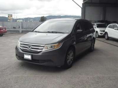 Honda Odyssey EXL - Image 8