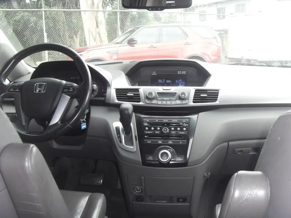 Honda Odyssey EXL - Image 14
