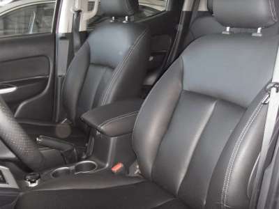 Mitsubishi L200 - Image 8