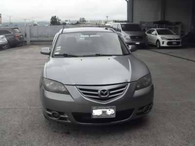 Mazda 3 - Image 1