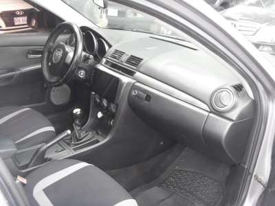 Mazda 3 - Image 14