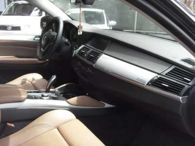 BMW X6 - Image 13