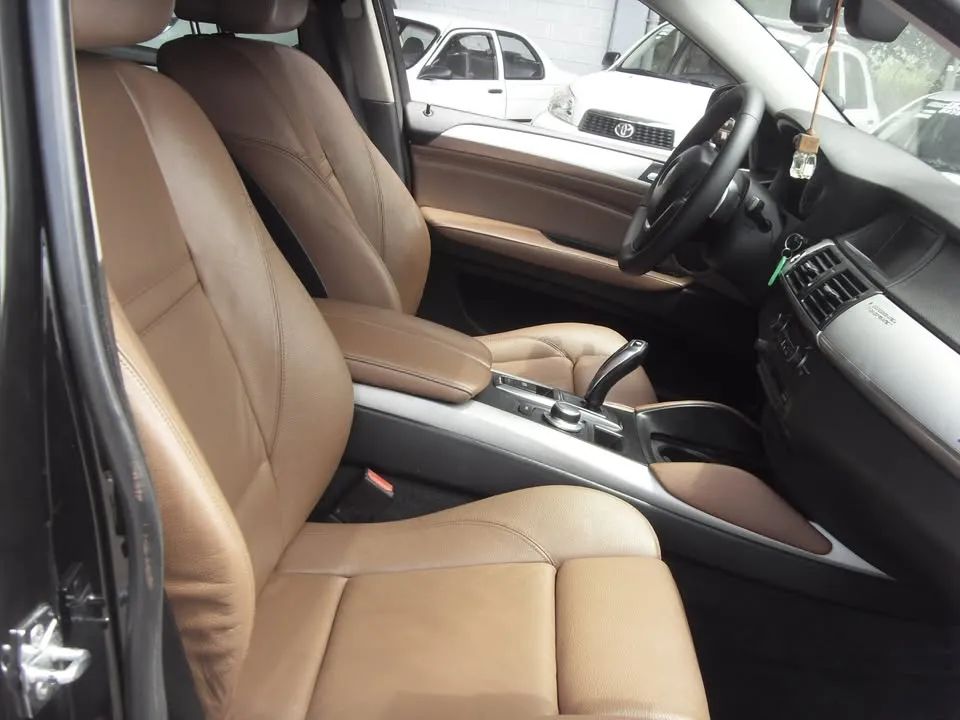 BMW X6 - Image 14
