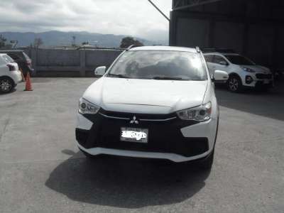 Mitsubishi ASX - Image 11