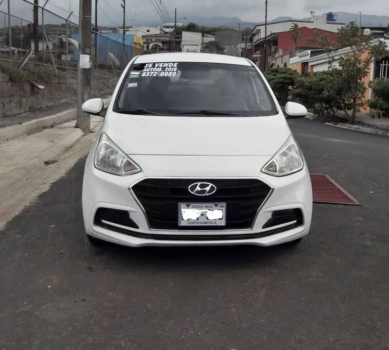 2018 Hyundai Grand i10 Sedan