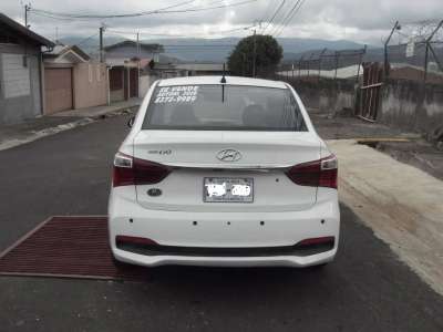 Hyundai Grand i10 Sedan - Image 6