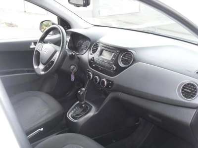 Hyundai Grand i10 Sedan - Image 12