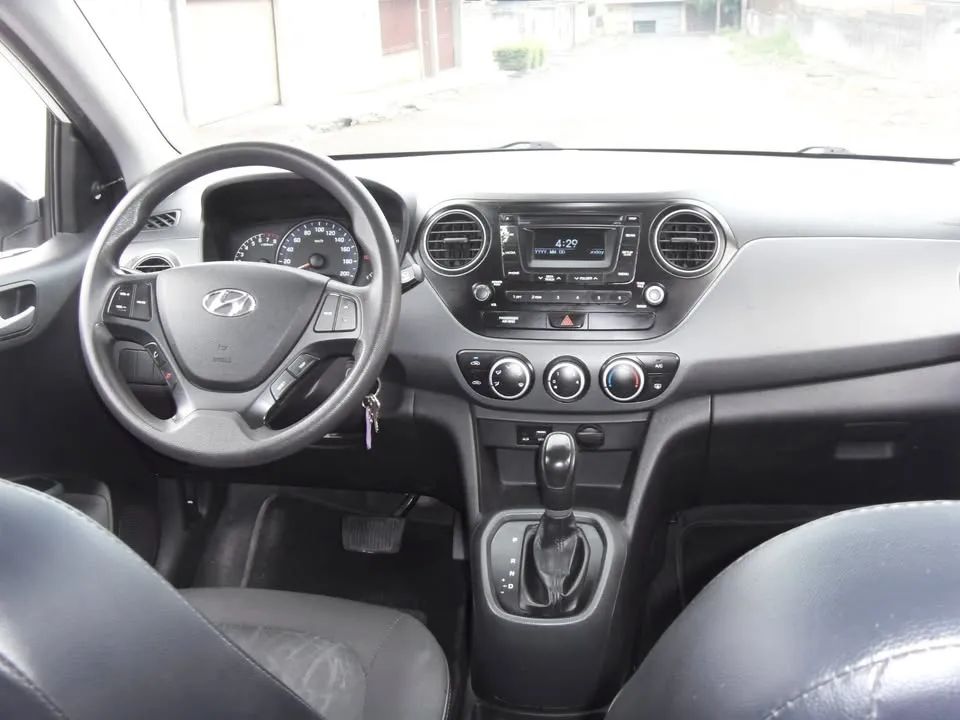 Hyundai Grand i10 Sedan - Image 15