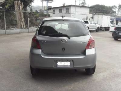 Toyota Yaris - Image 5